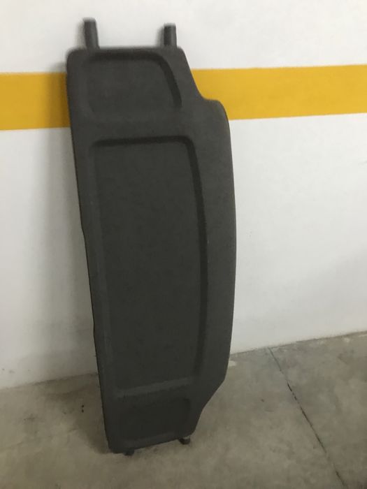 Toyota yaris verso chapeleira completa e grelhas  yaris