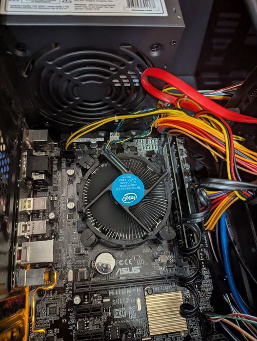 Asus H110M-K + Intel Core i5-6500 + SSD 240 Гб