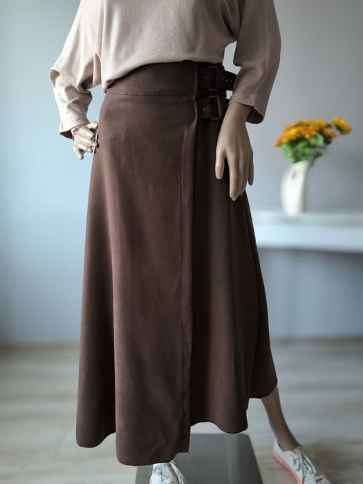 Spódnica damska midi brązowa 40 L klamry elegancka