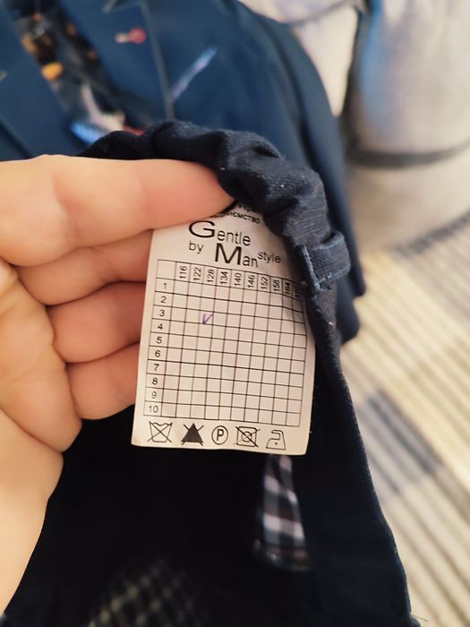 Продам костюм для хлопчика