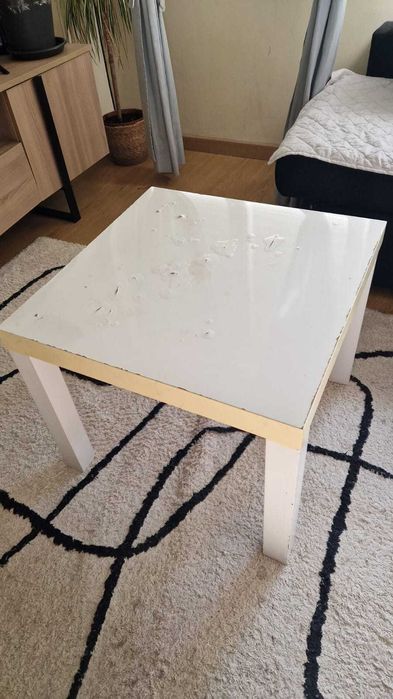 2 Mesas ikea branco & preto