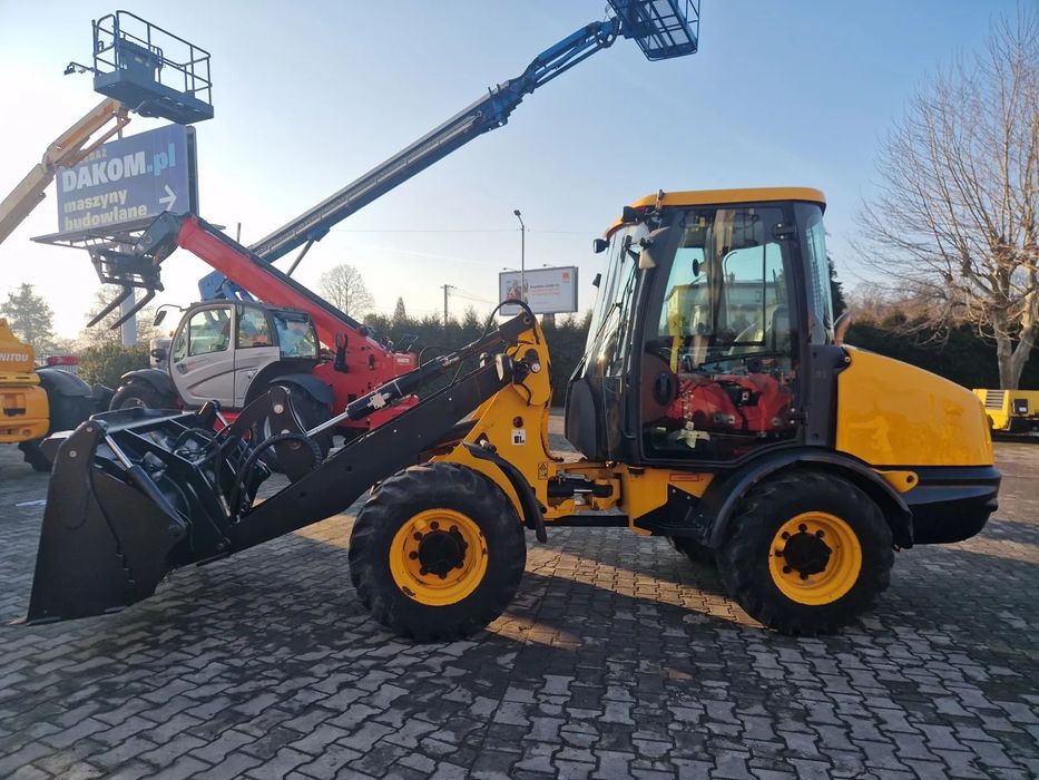 JCB 406 B  Ładowarka kołowa - po serwisie
