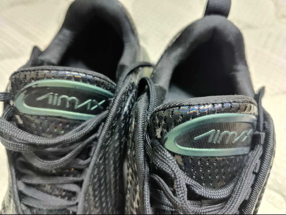 Nike Air Max 720 Throwback Future Iridescent tam. 37.5 como novas