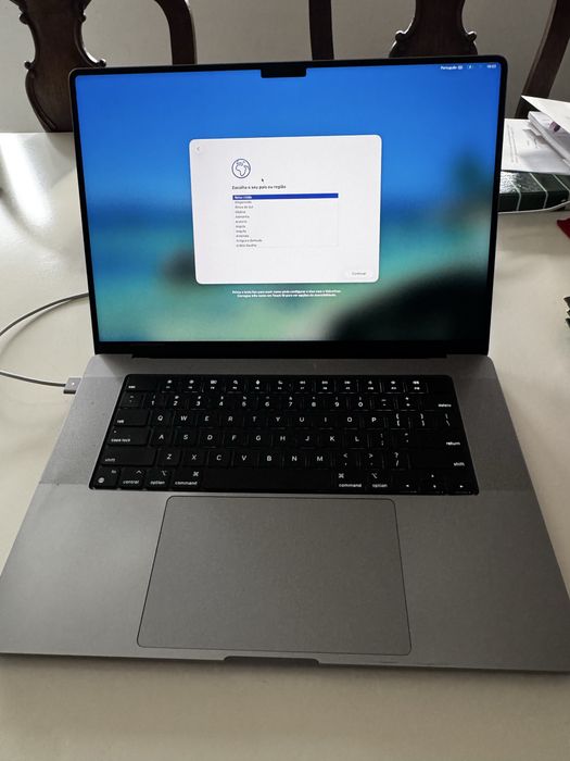 Vendo macbook pro 512gb e bom estado