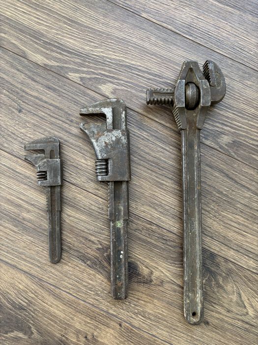 Stare klucze francuskie