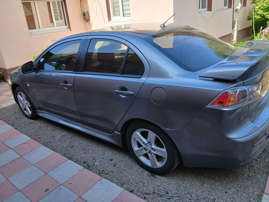 Продається Mitsubishi  LANCER 2013 року