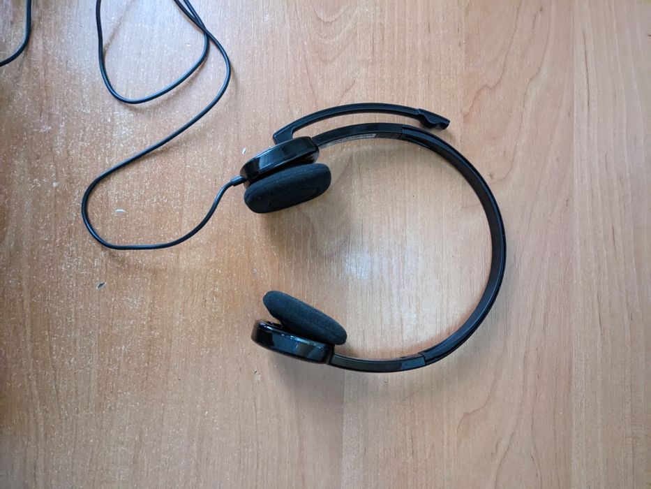 НОВА Logitech H151 гарнітура з мікрофоном! Перед Новим Роком! Обмін