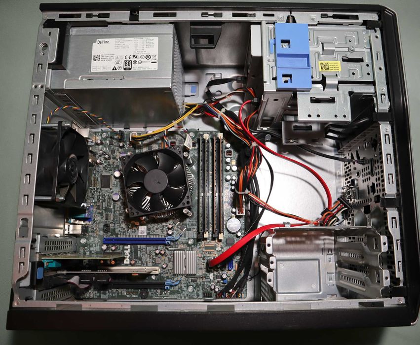 Komputer DELL PRECISION T1600 Xeon (4/8) 16GBram dysk SSD (120GB)