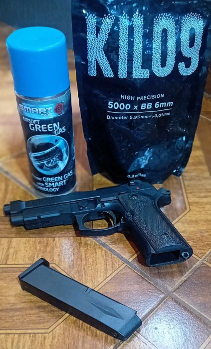 Pistola Airsoft BERETA como nova