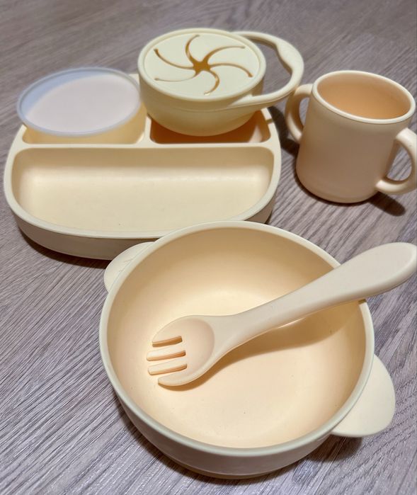 Набір дитячого посуда( еко силікон), силіконовий посуд