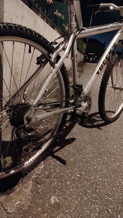 Bicicleta TREK roda 27