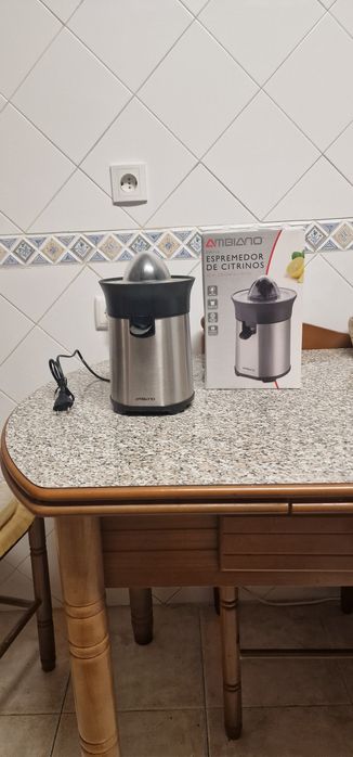 Espremedor de citrinos