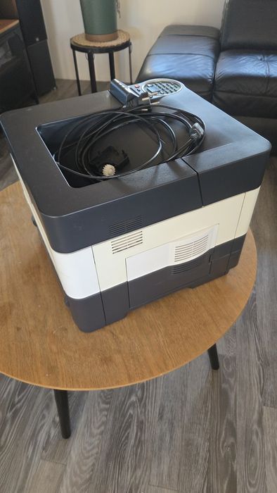 Uszkodzona drukarka Kyocera fs-4200DM