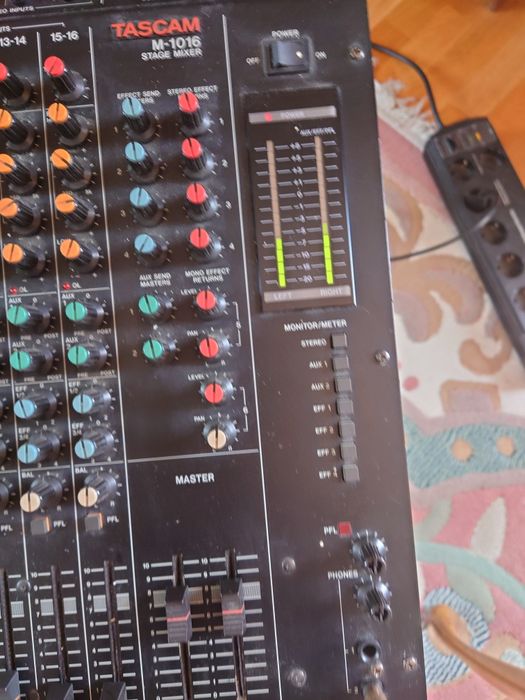 Mikser analogowy Tascam M-1016 made in Japan