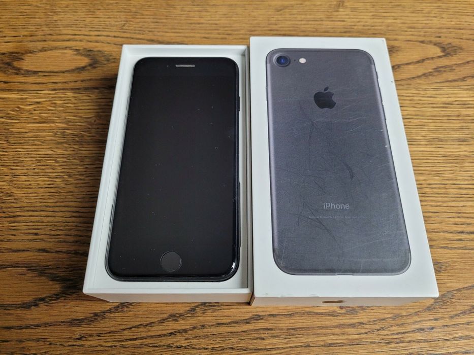 Apple iPhone 7 całkowicie sprawny NOWA BATERIA