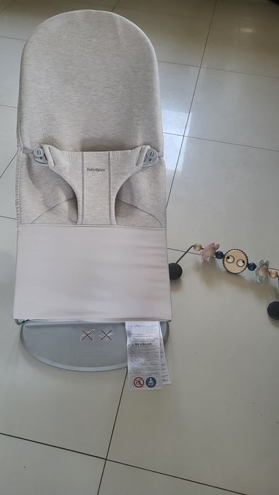 Leżaczek / bujaczek Bliss 3D Jersey Baby Bjorn Light Beige