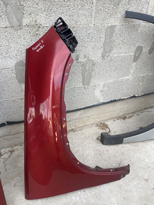 Крила VW TIGUAN першоі моделі ТІГУАН 08-16р.в.