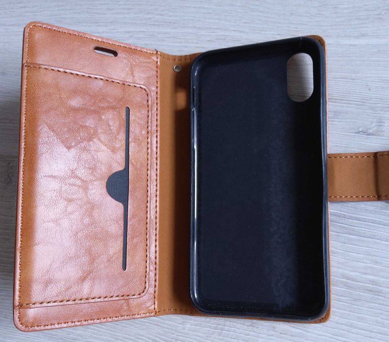 Brązowe skórzane etui z klapką zamykane MyGadget do iPhone XS / X
