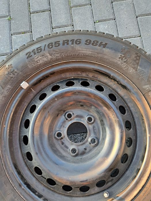 Opony 215/65/16 Zima KUMHO WinterCraft Wp51