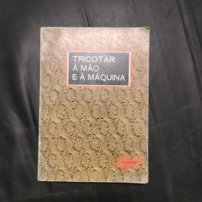 Livro "tricotar à mão e à máquina"