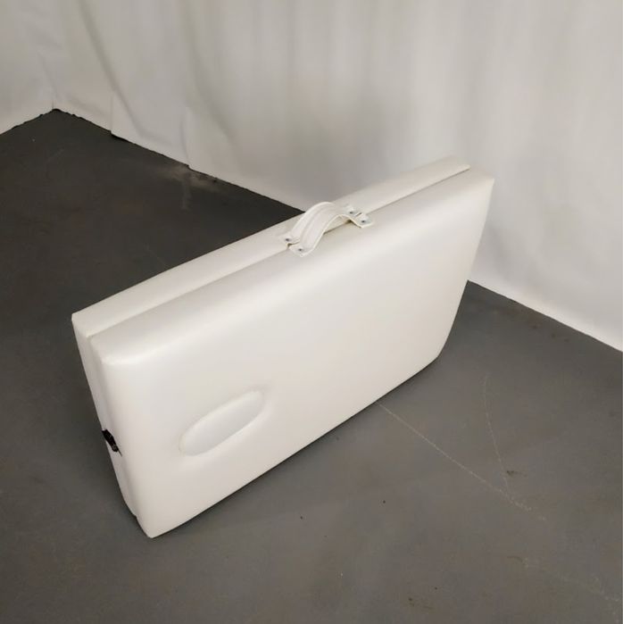 Кушетка, массажный стол, косметологічна кушетка. 2-3 секційні.