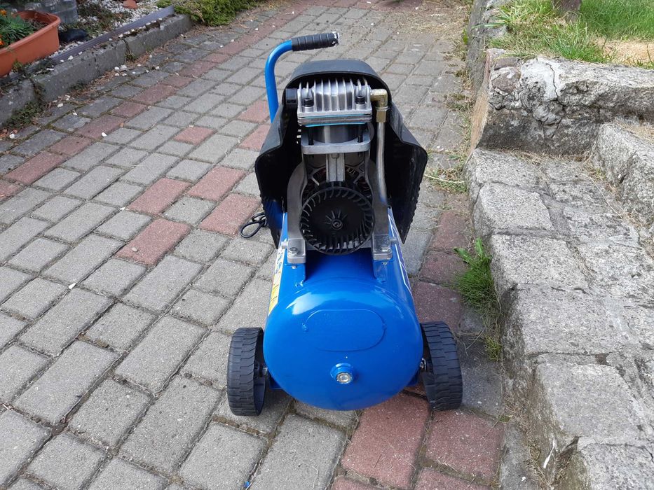 Kompresor Bezolejowy Scheppach 24 Litry 8 bar 1100 Watt