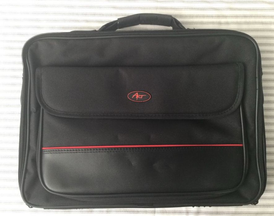 Torba na laptopa - 40 cm x 29 cm z paskiem