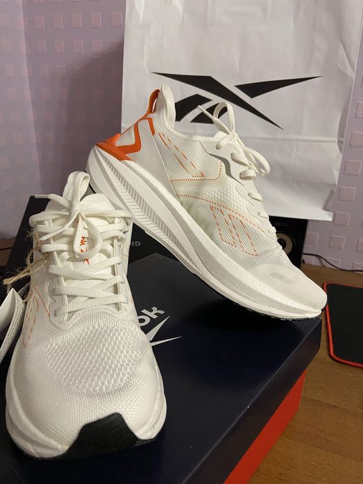 Беговые кросовки Reebok hoka puma