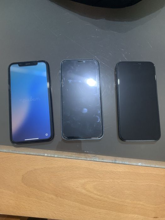 Iphone XR 64gb pretos / azul