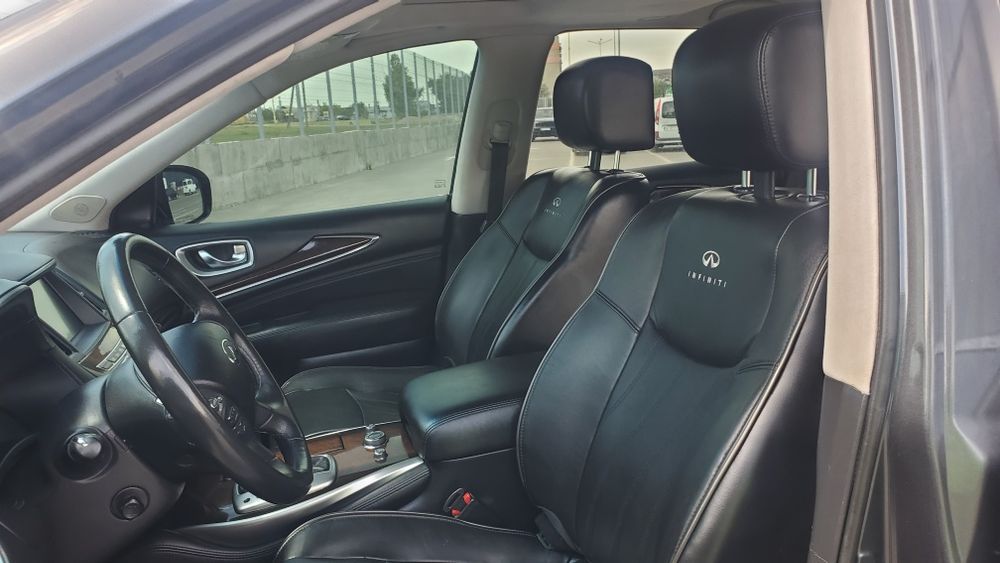 Инфинити QX 60 2013 г 4х4, 7 мест  Макс. Компл,бизнес класс