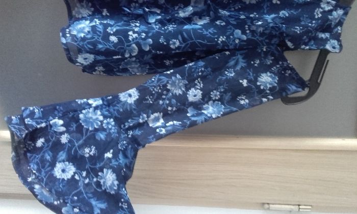 bluzka na lato zwiewna w kwiatki