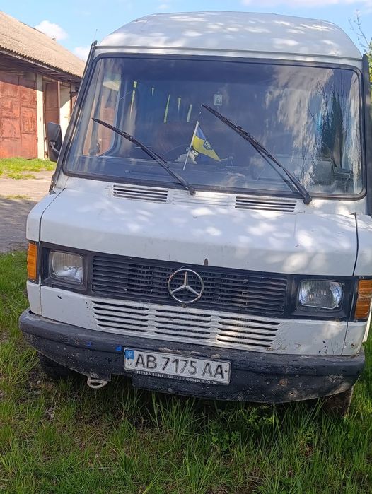 Продам Mersedes-Benz 410 пас на Спарці !!!
