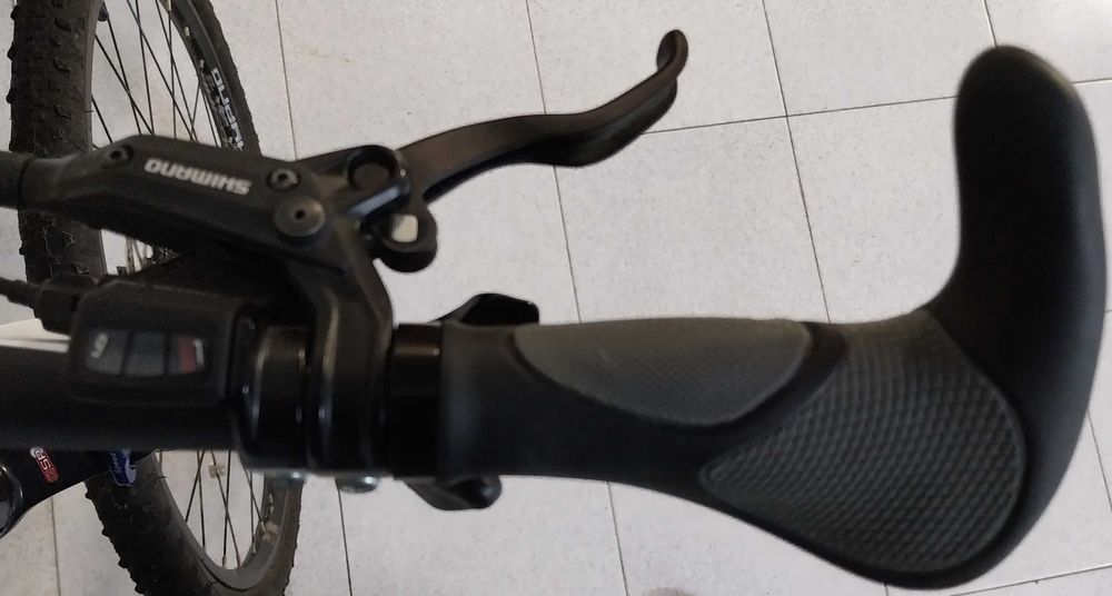 Bicicleta Montanha BH Peak 6.7 2012