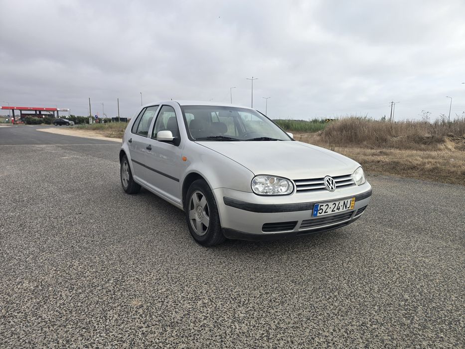 Volkswagen Golf 1.4i