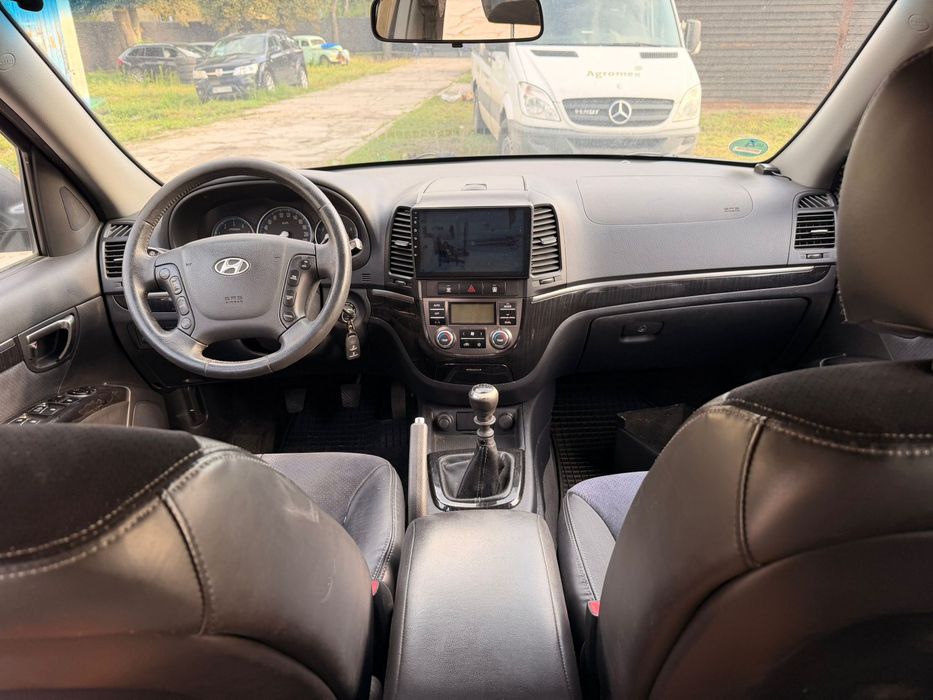 hyundai santa fe