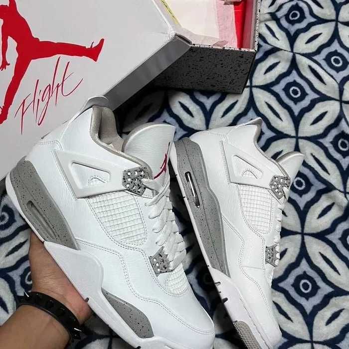Jordan 4 Retro White Oreo R.43