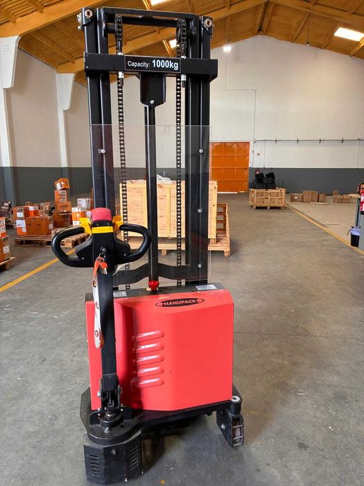 Stacker Empilhadeira Elétrica 1000Kg 3300