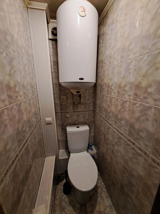 Аренда 2 ком.кв. на Лазурном ул.Быкова 9