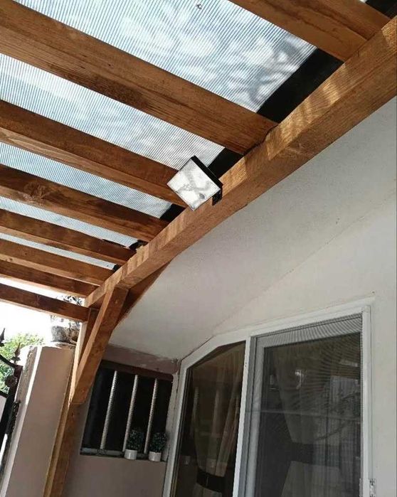 Refletor Holofote LED com painel solar