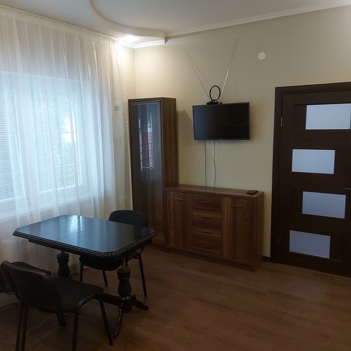 Здається двокімнатна квартира в центрі