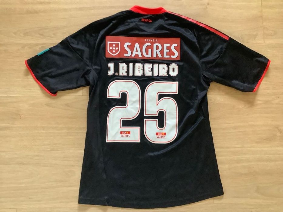 Camisola de futebol antiga usada SL Benfica