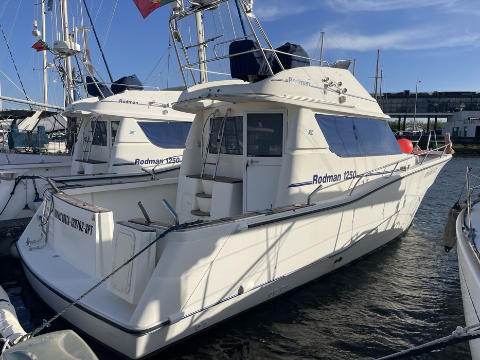 Rodman 1250 2x430CV
