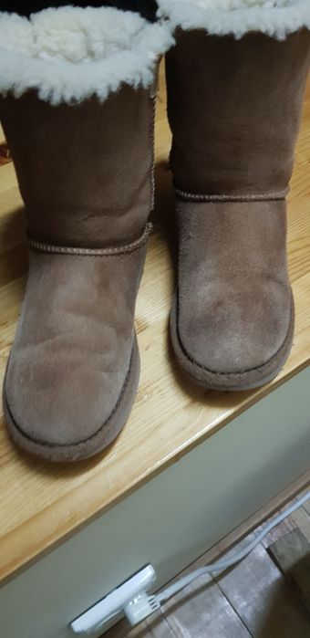 Продам UGG Оригінал 35,5-36р.