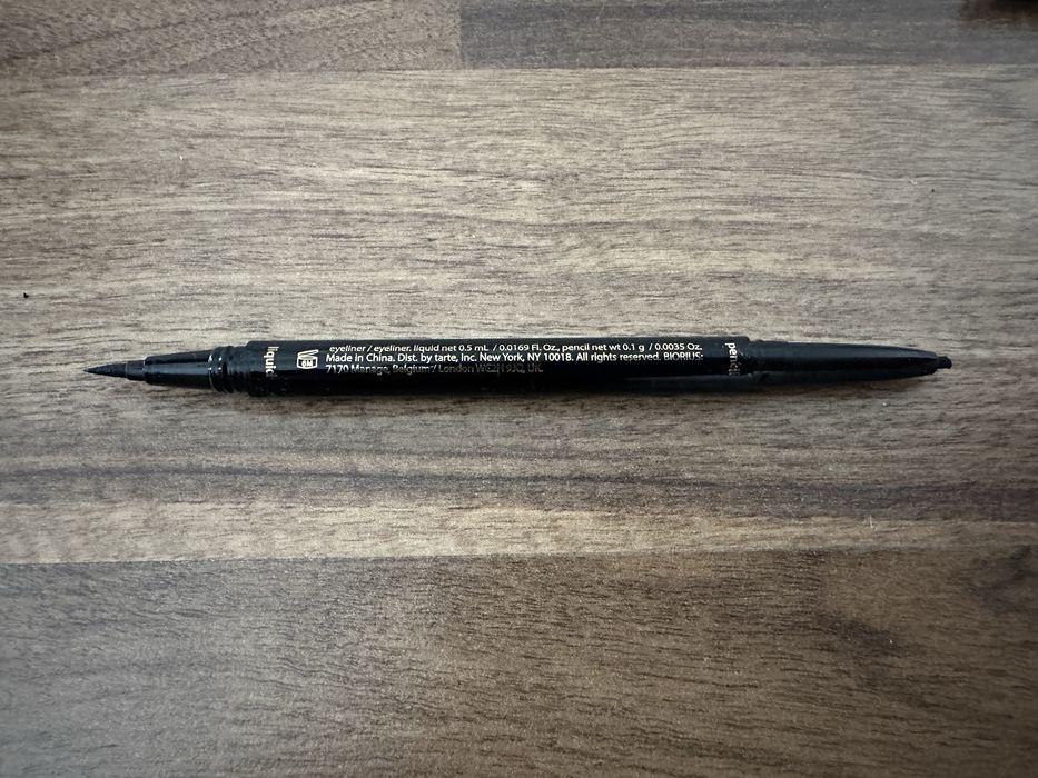 Tarte double take czarny eyeliner i kredka w jednym