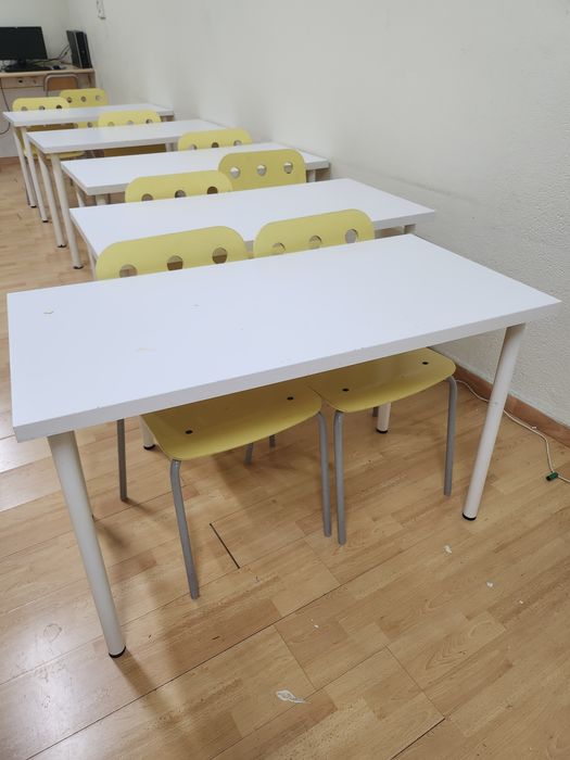 Mesa branca - secretária