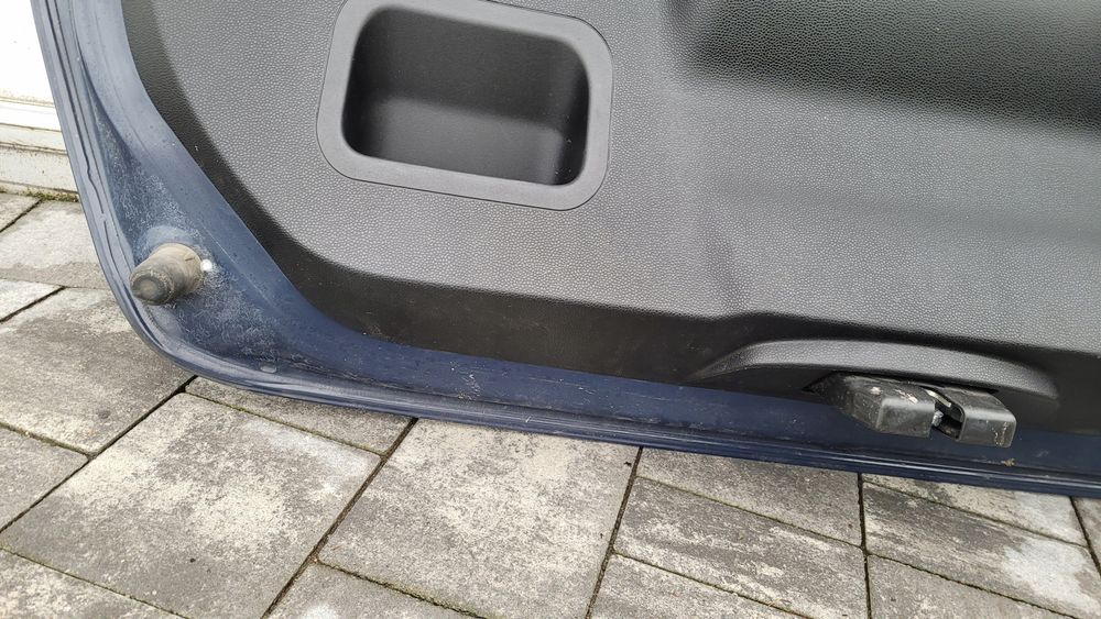 ford fiesta mk7 08-17 3d 5d klapa bagażnika kod koloru E9