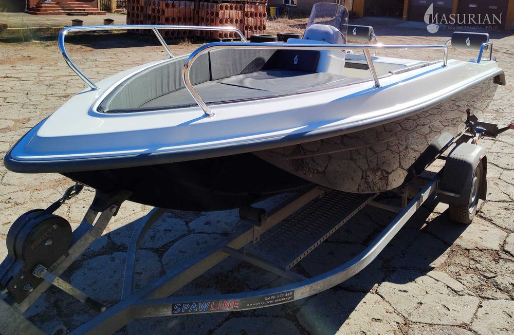 Łódź motorowa, motorówka Masurian Majestic 44 Bogate wyposażenie