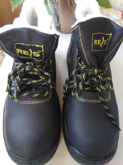Ботинки р 40 защитные спецобувь зимние не скользящие  REIS-TO-OB