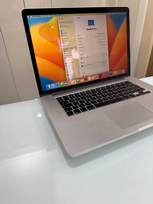 Macbook pro Retina 15” de  2014 intel i7 16GB RAM 500GB SSD IOS Ventura