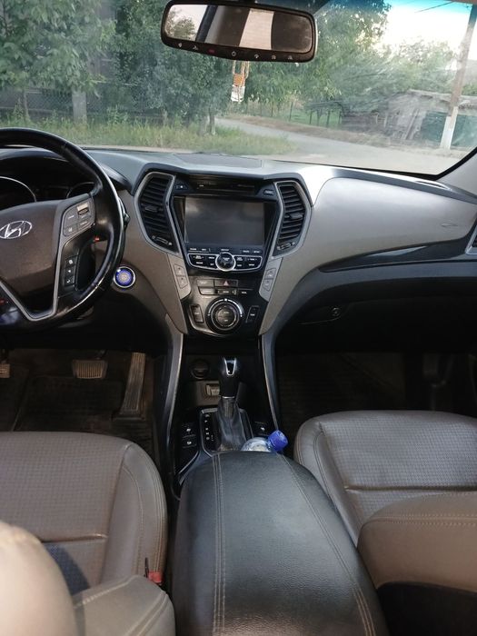 продам автомобіль Hyundai Santa fe